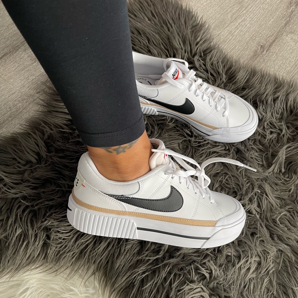 Nike court legacy lift New